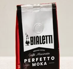 Bialetti Moka Hazelnut Gemalen Koffie - 4x 250 Gram 4 Bialetti Moka Hazelnut Gemalen Koffie - 4x 250 Gram -Lavazza Winkel 1200x1142