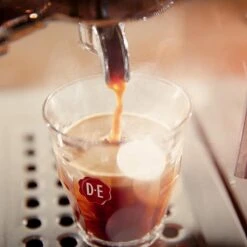 Douwe Egberts D.E Café Espresso Koffiebonen - Intensiteit 7/9 - 4 X 500 Gram 6 Douwe Egberts D.E Café Espresso Koffiebonen - Intensiteit 7/9 - 4 X 500 Gram -Lavazza Winkel 1200x1200 177