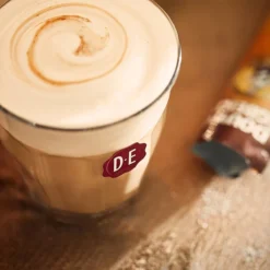 Douwe Egberts Verwenkoffie Latte Caramel Oploskoffie - 5 X 8 Zakjes -Lavazza Winkel 1200x1200 21